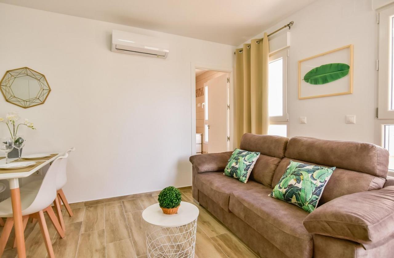 Apartments Cura Beach 또레비에하 외부 사진